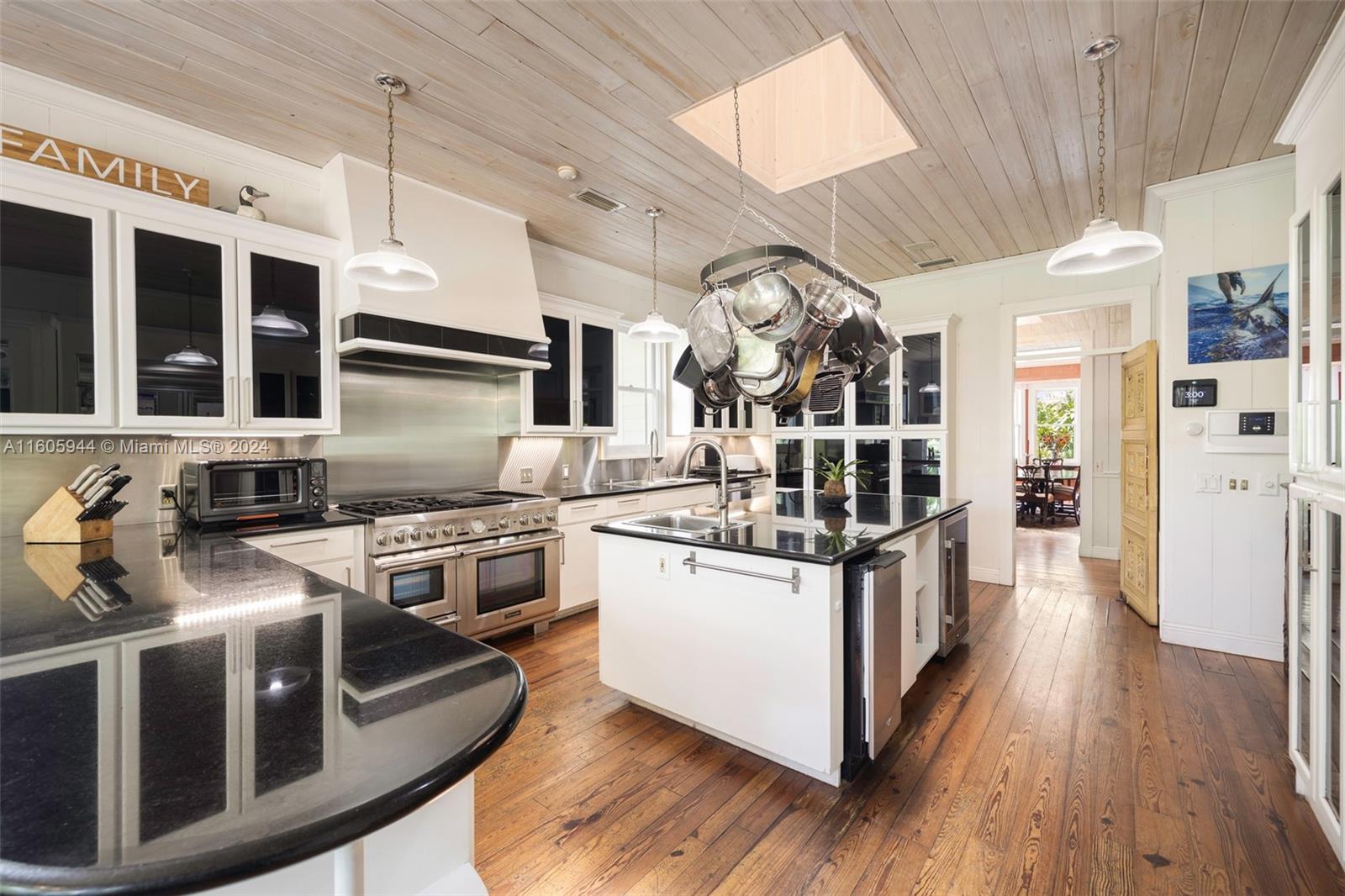 FELIX PARK HOME ACRES - Residential