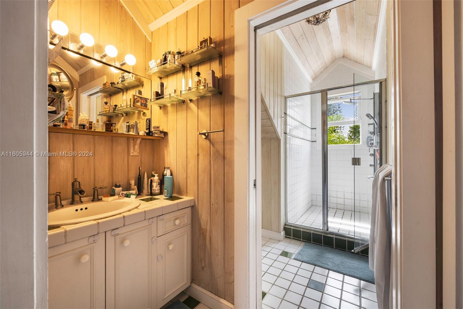 FELIX PARK HOME ACRES - Residential