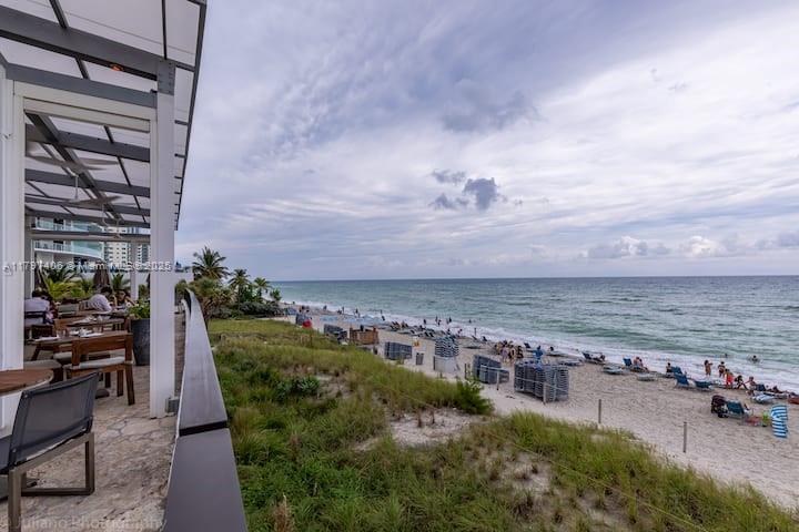 4010 SOUTH OCEAN CONDO - Residential Lease