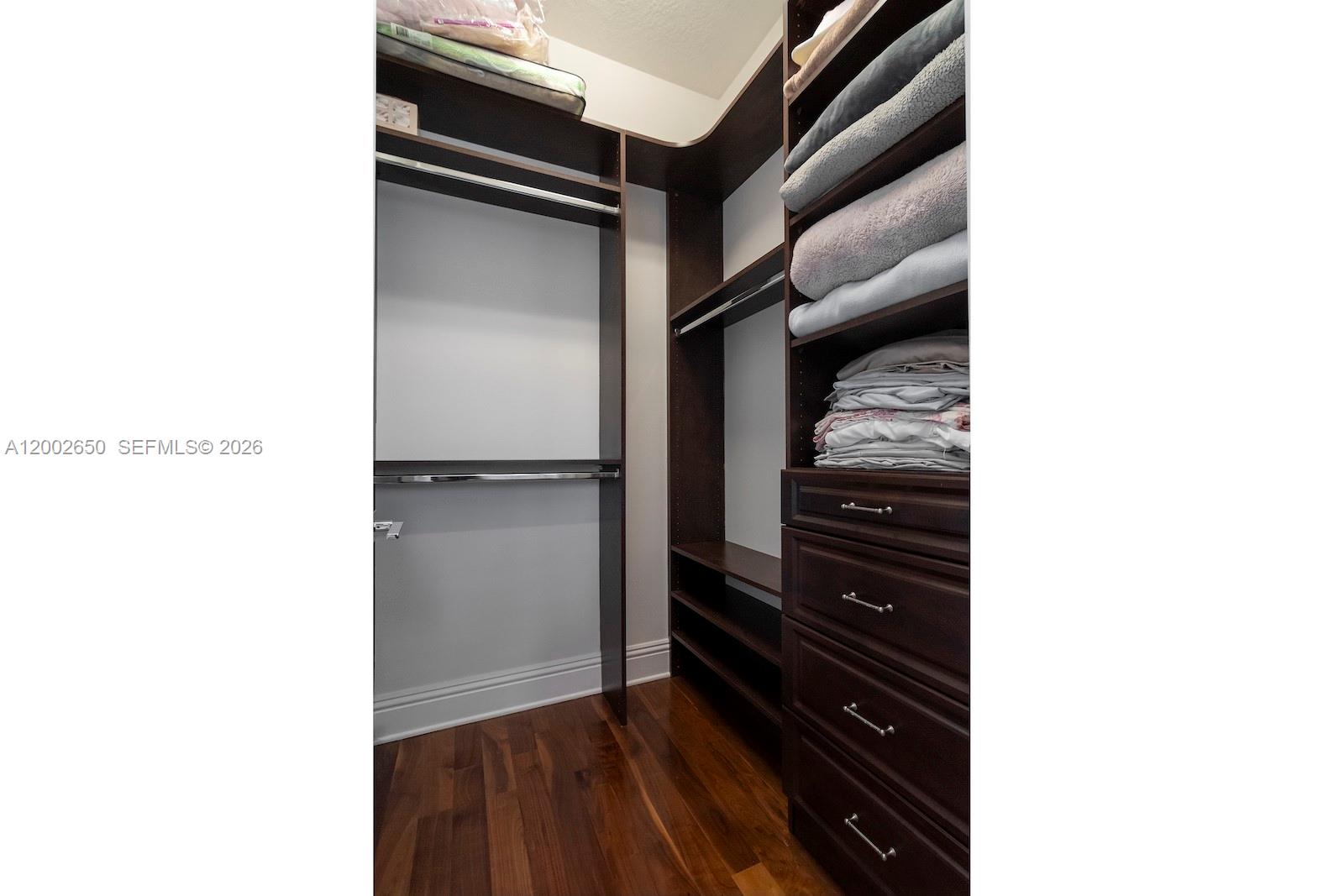 ENCLAVE 2ND SEC - Residential