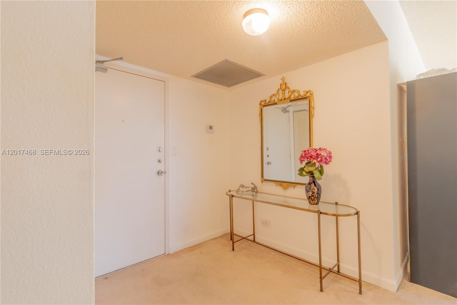 WINSTON TOWERS 500 CONDO - Residential