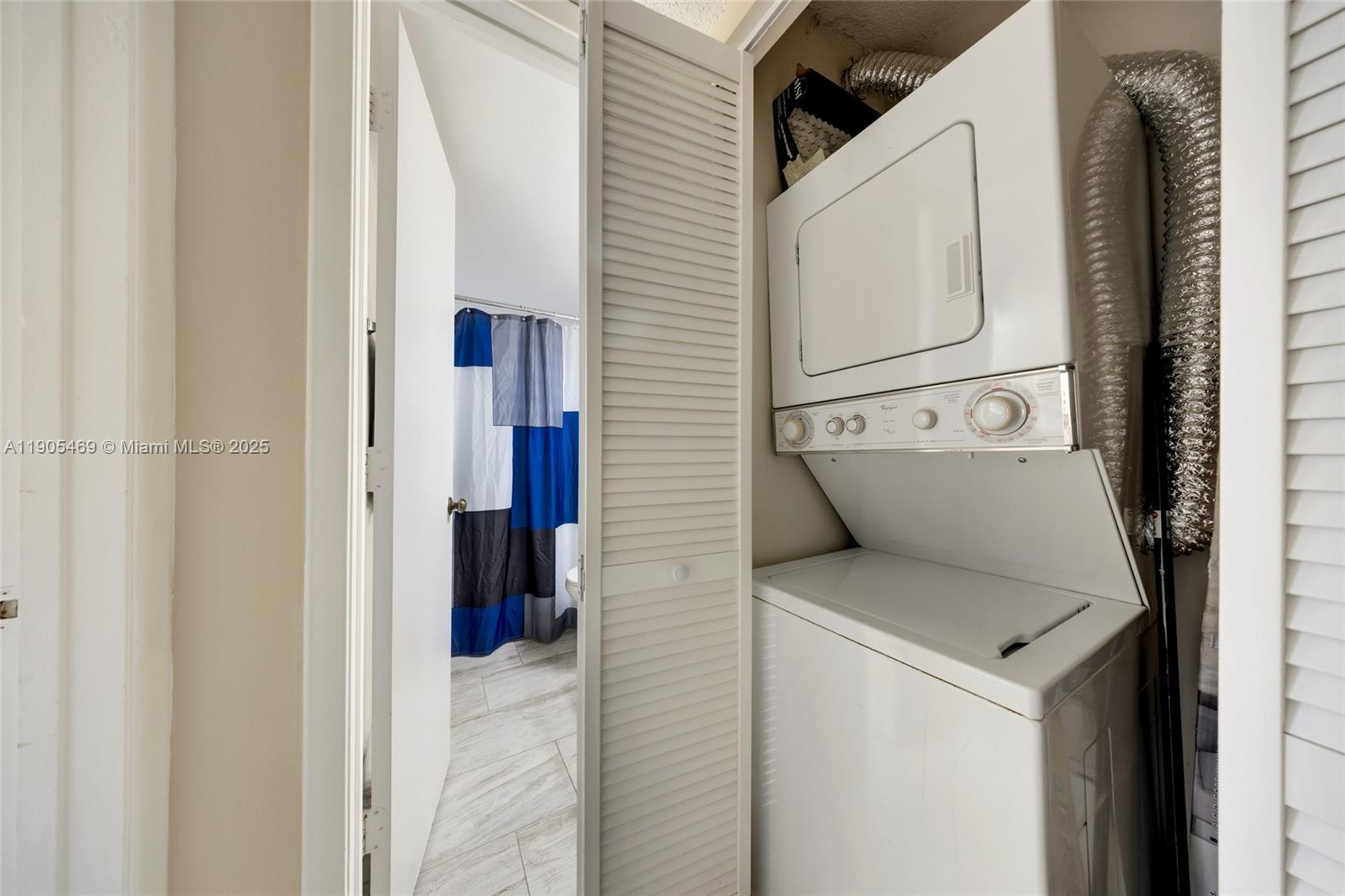 WELLEBY SHORES CONDOMINIU - Residential