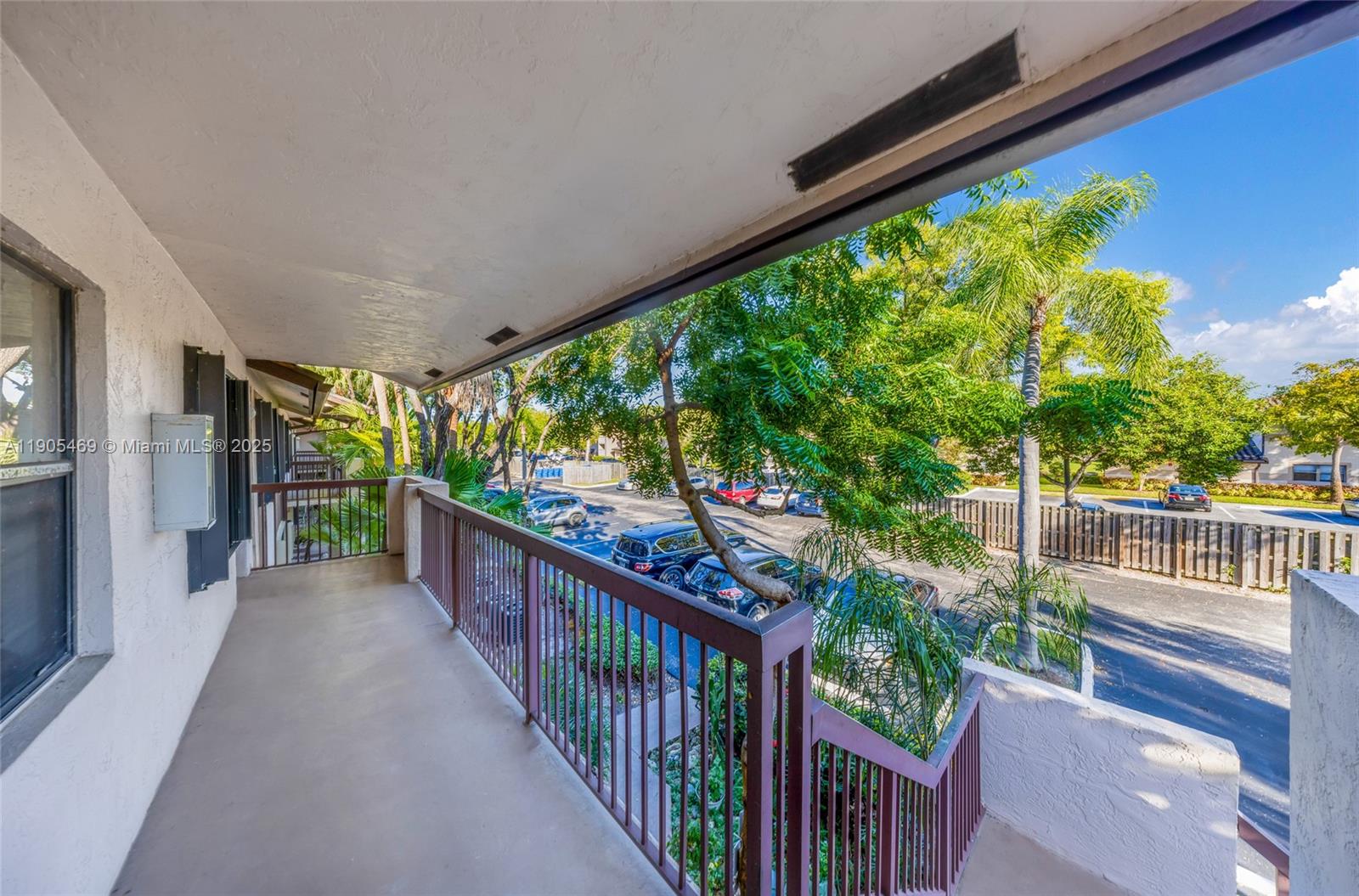 WELLEBY SHORES CONDOMINIU - Residential