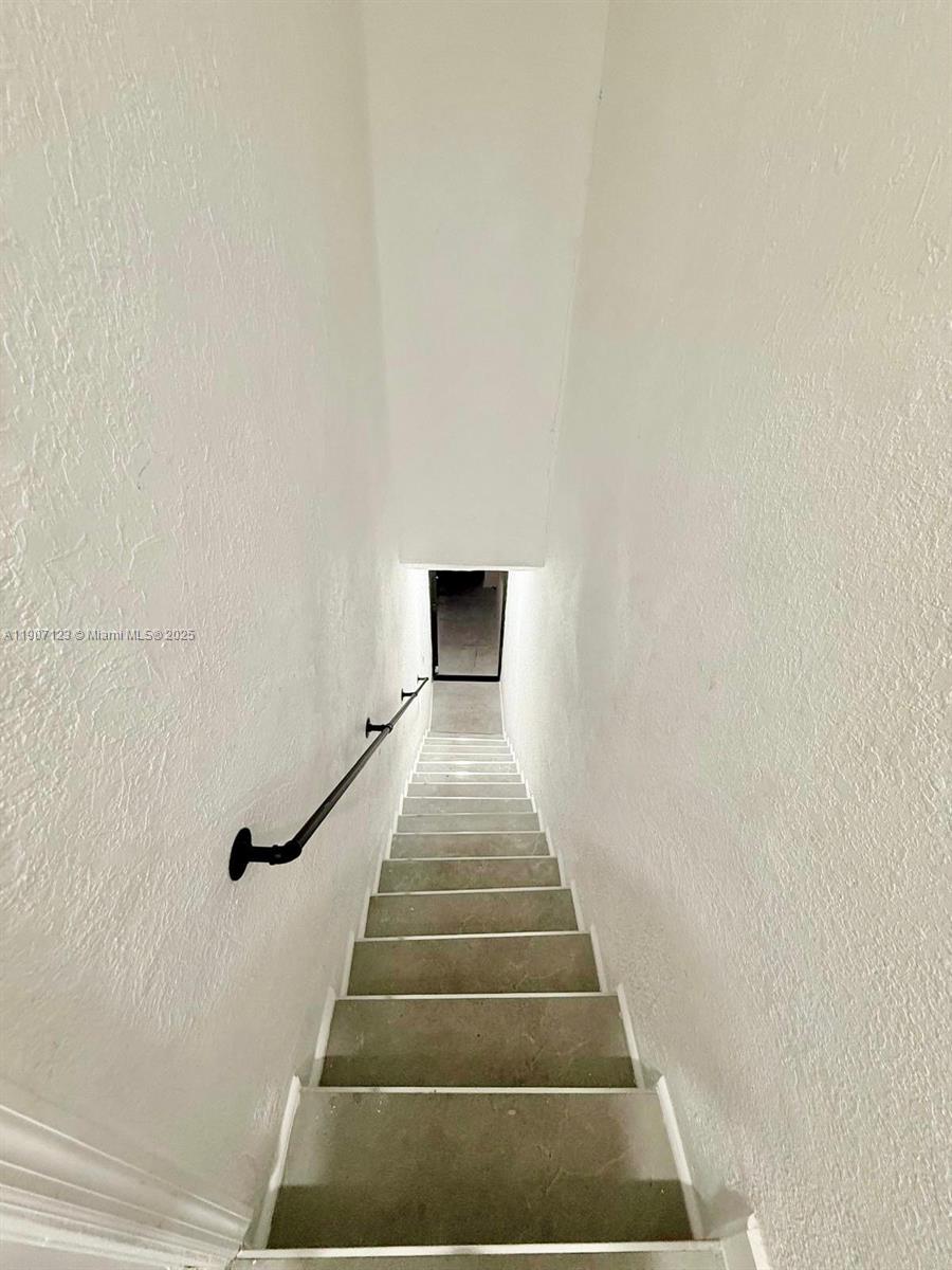 CLEVELAND TERRACE - Residential Lease