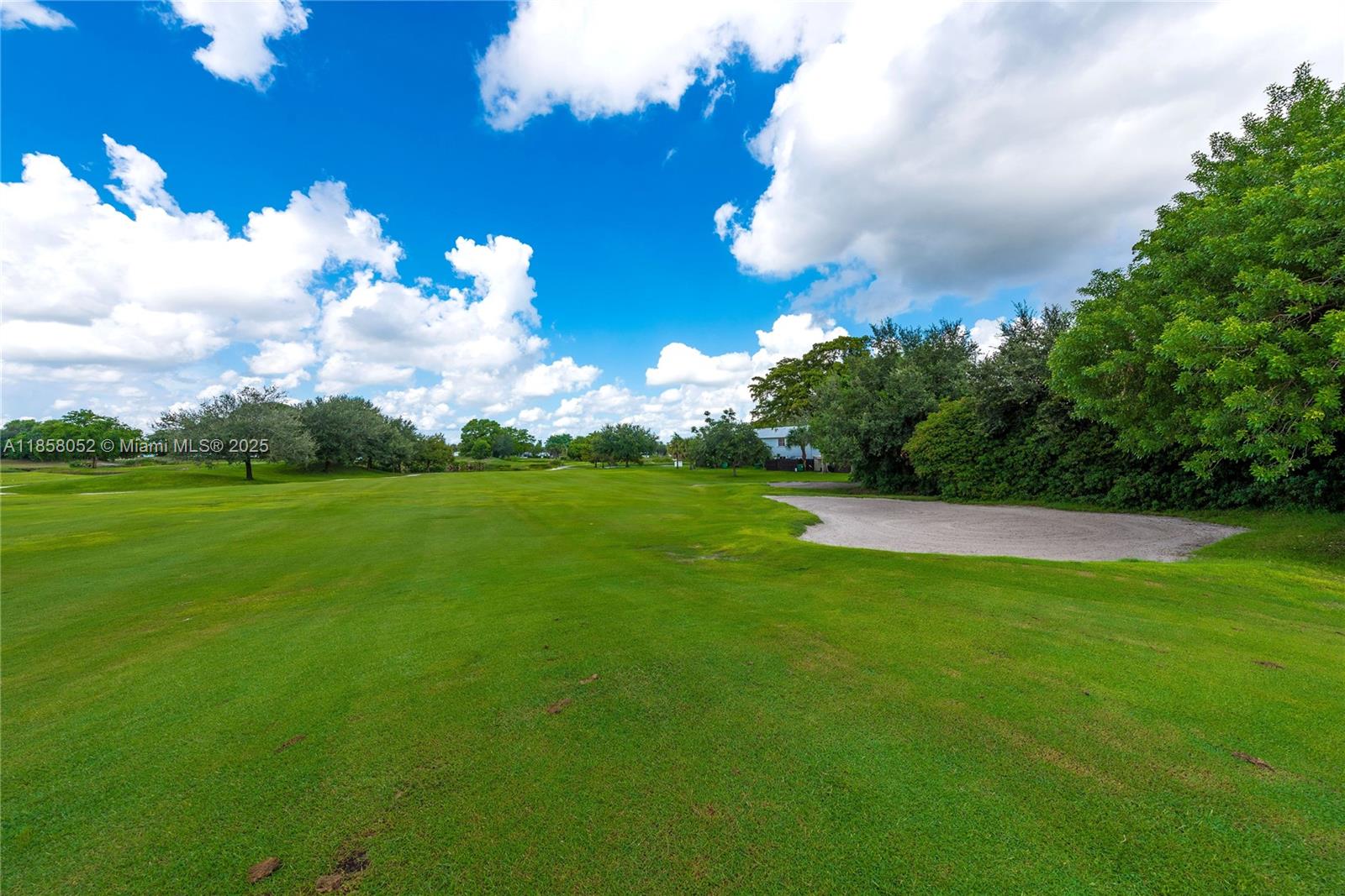 ARROWHEAD GOLF & TENNIS C - Residential Lease