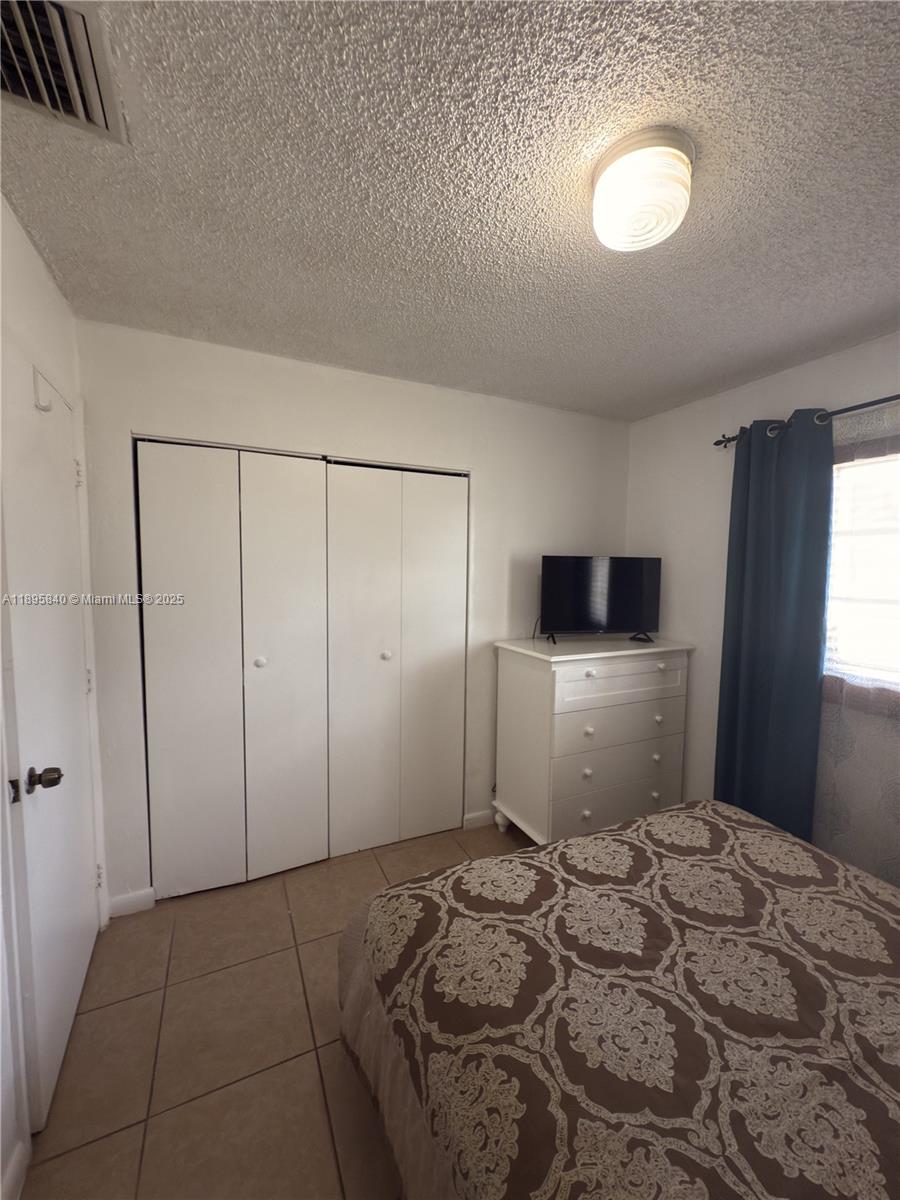 PALMLAND HOMES SOUTH NO S - Residential