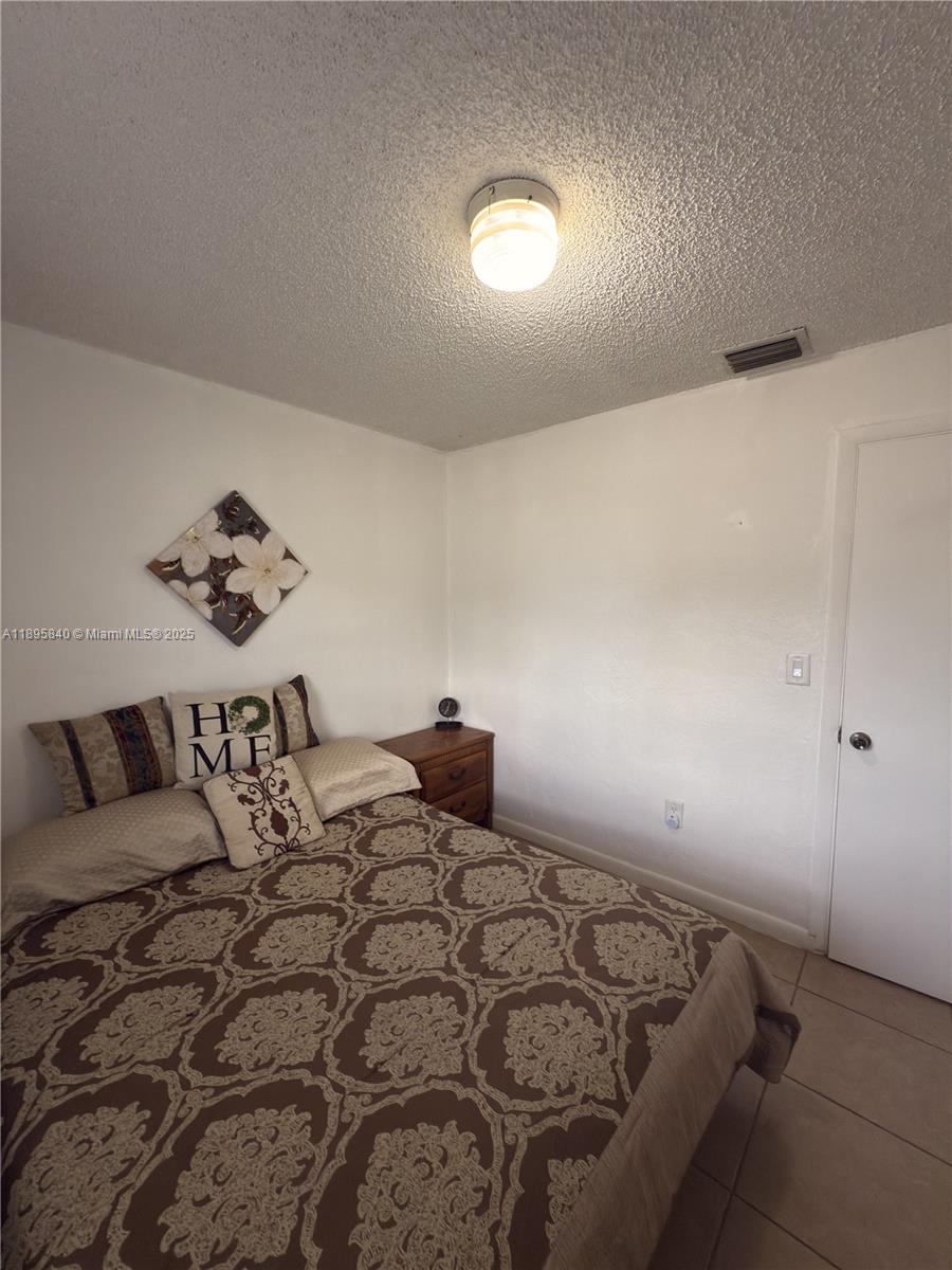 PALMLAND HOMES SOUTH NO S - Residential