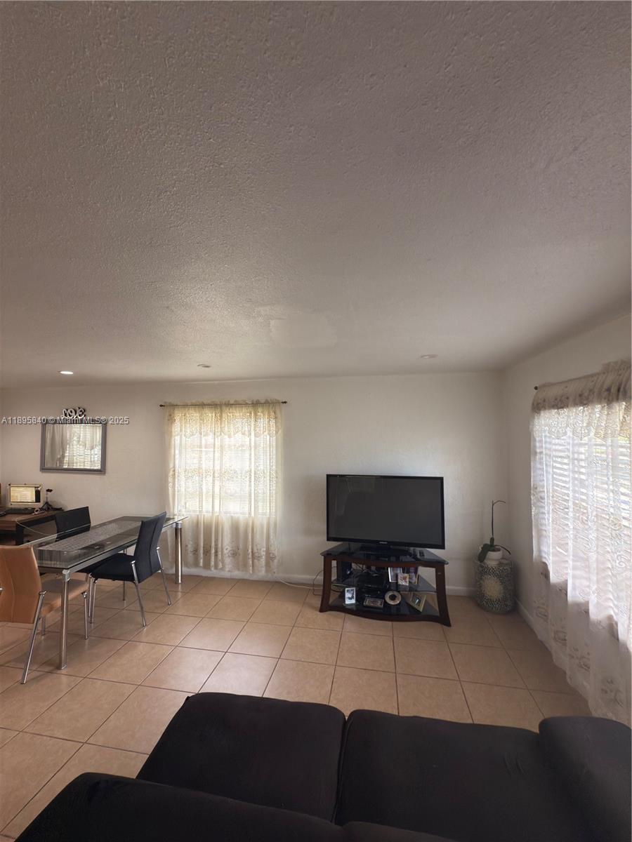 PALMLAND HOMES SOUTH NO S - Residential