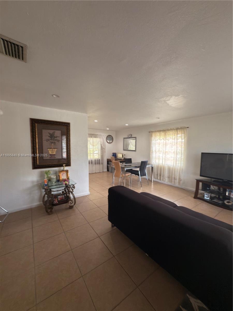 PALMLAND HOMES SOUTH NO S - Residential