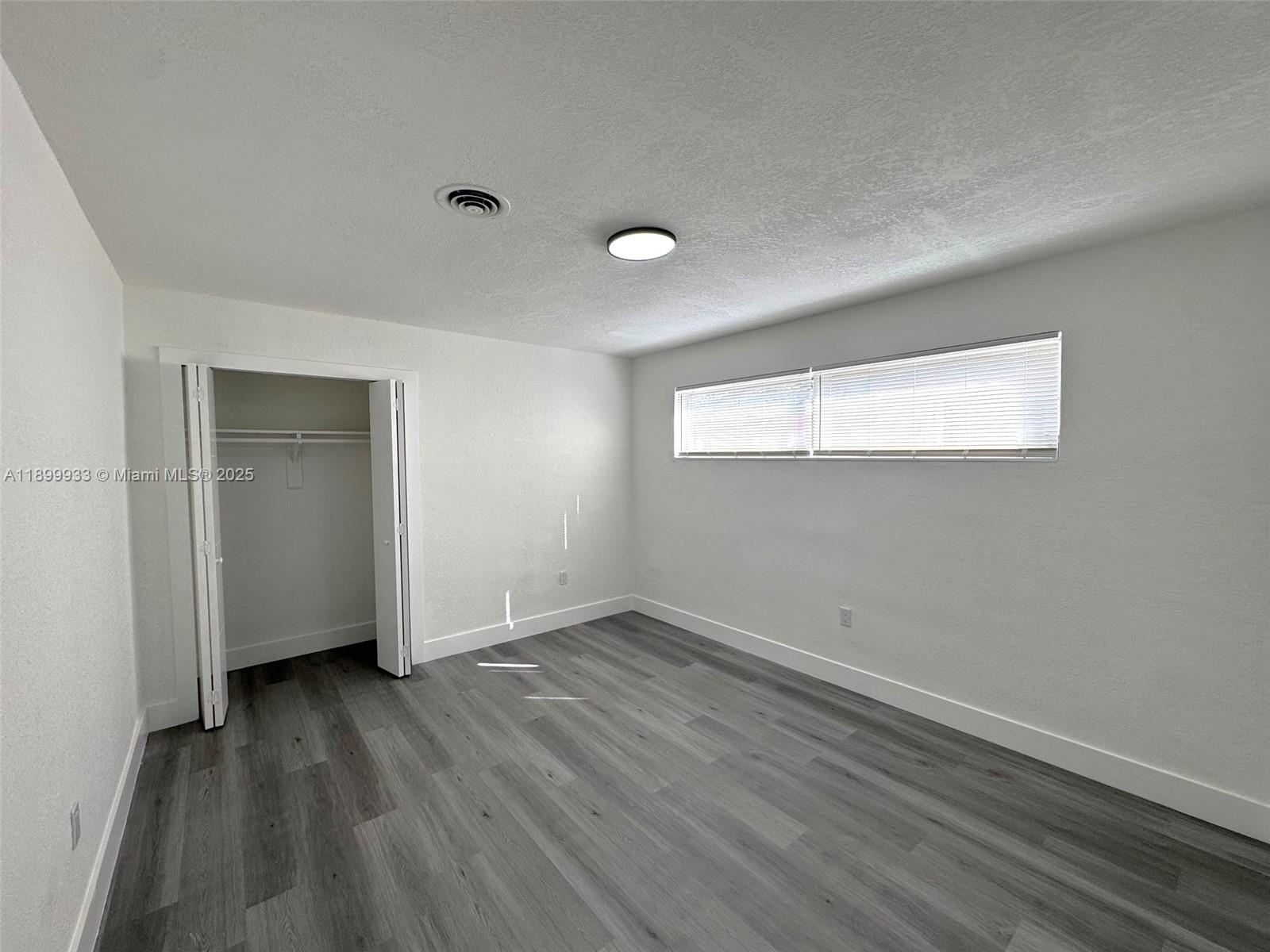 SEABOARD PARK - Residential
