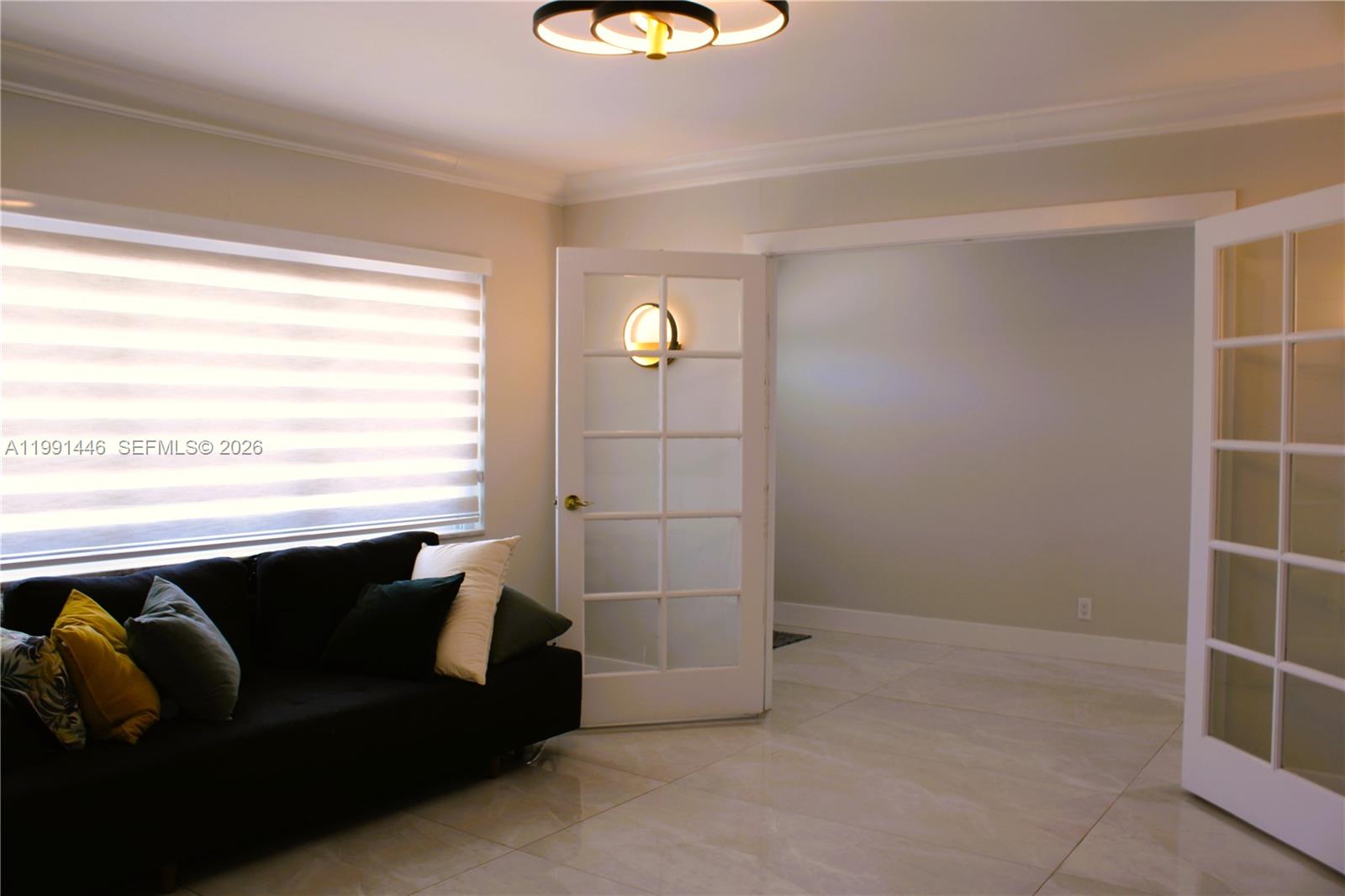 JENADA ISLE - Residential