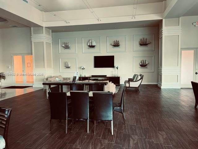 100 HIDDEN BAY CONDO - Residential Lease