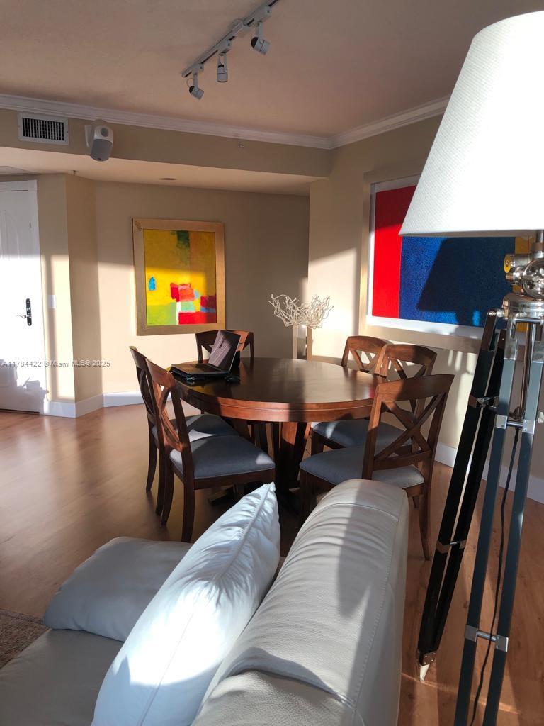 100 HIDDEN BAY CONDO - Residential Lease