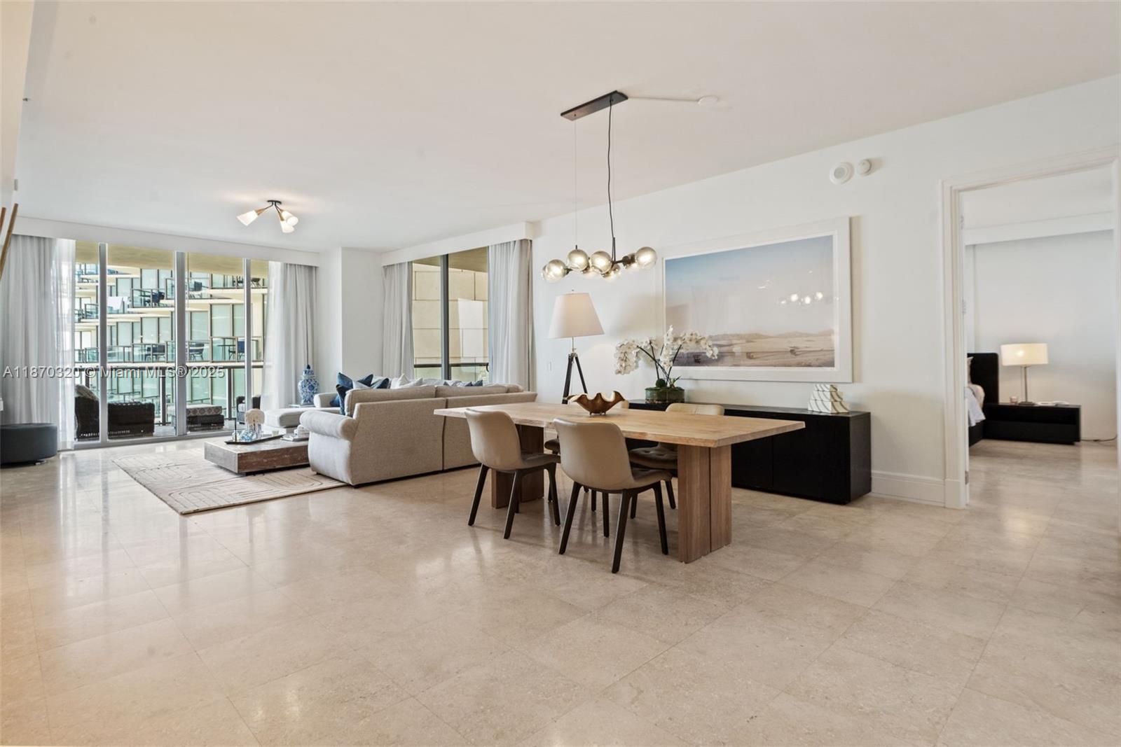9705 Collins Ave 1104N