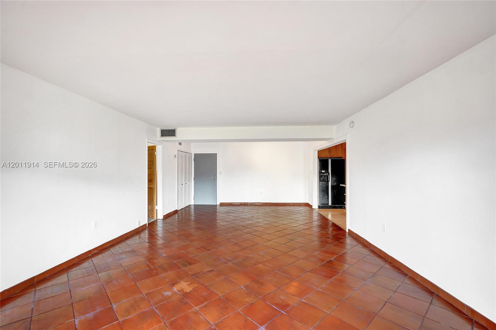THE LEDGES CONDO - Residential