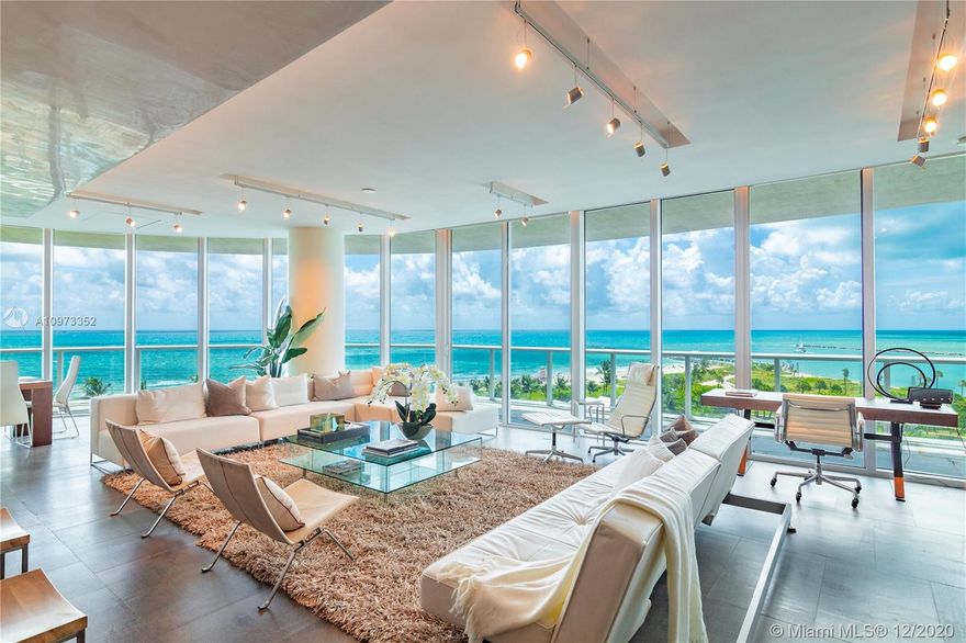 Expertly designed by Sand Studios and perfectly blended elegant interior with stunning ocean views. This is a luxury residence in an class of its own. Spacious layout wit 2 en-suites, private foyer, open gourmet kitchen, brushed limestone flooring, river stone accents, exposed concrete shear walls, boasting 714 sqft wrap around balcony. Continuum offers the best 13 acres of spectacular amenities.