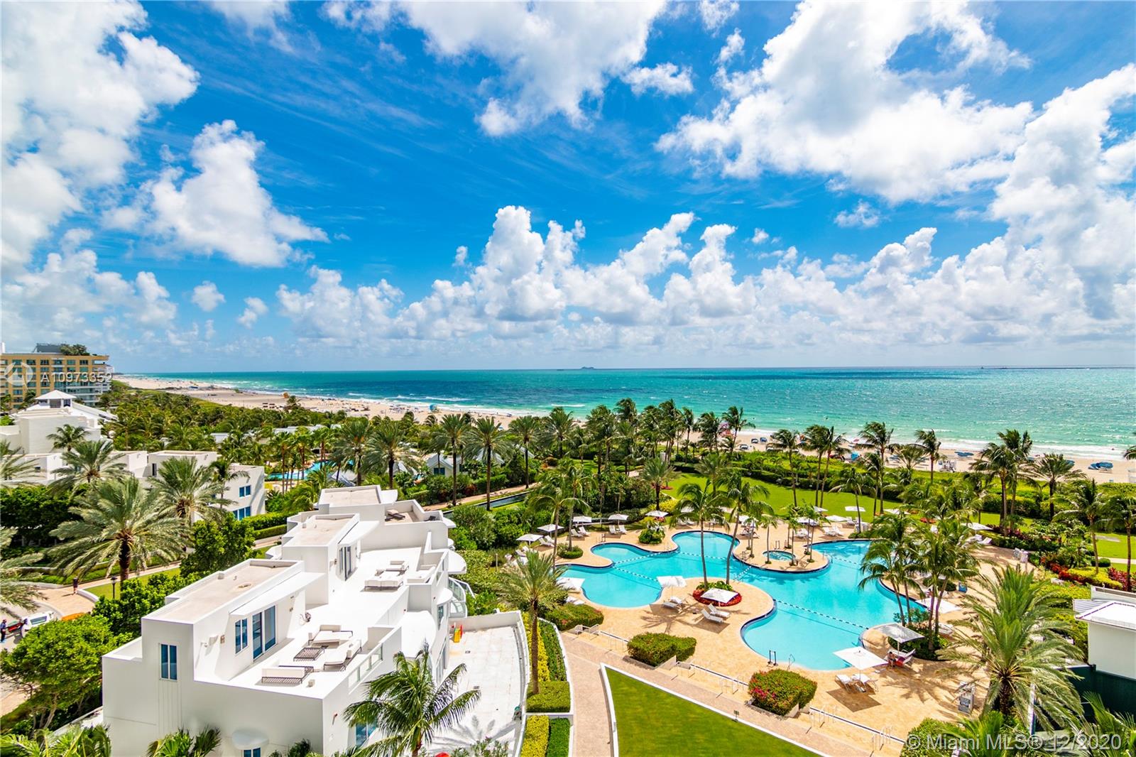 CONTINUUM SOUTH TOWER - Residential