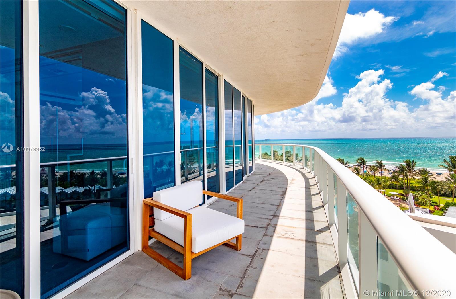 CONTINUUM SOUTH TOWER - Residential