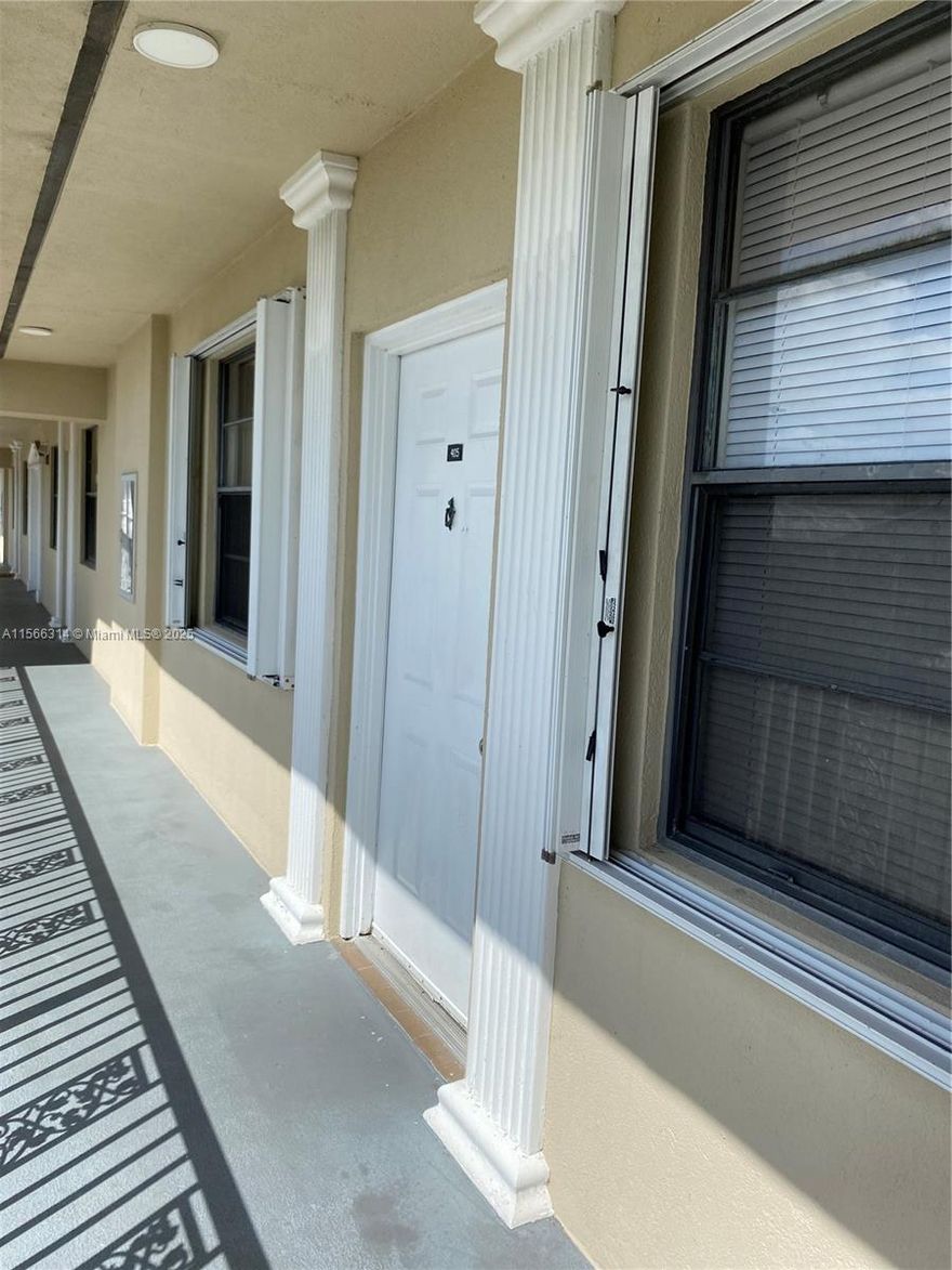 Large and bright condo. 2BR/2BA + extra large laundry room. All brand new appliances. Washer and dryer inside the unit. Golf and lake view unit. Great location, close to the beach, A/P, shopping and freeway. Community offers 4 pools, gym, basic cable and trails all around the area.