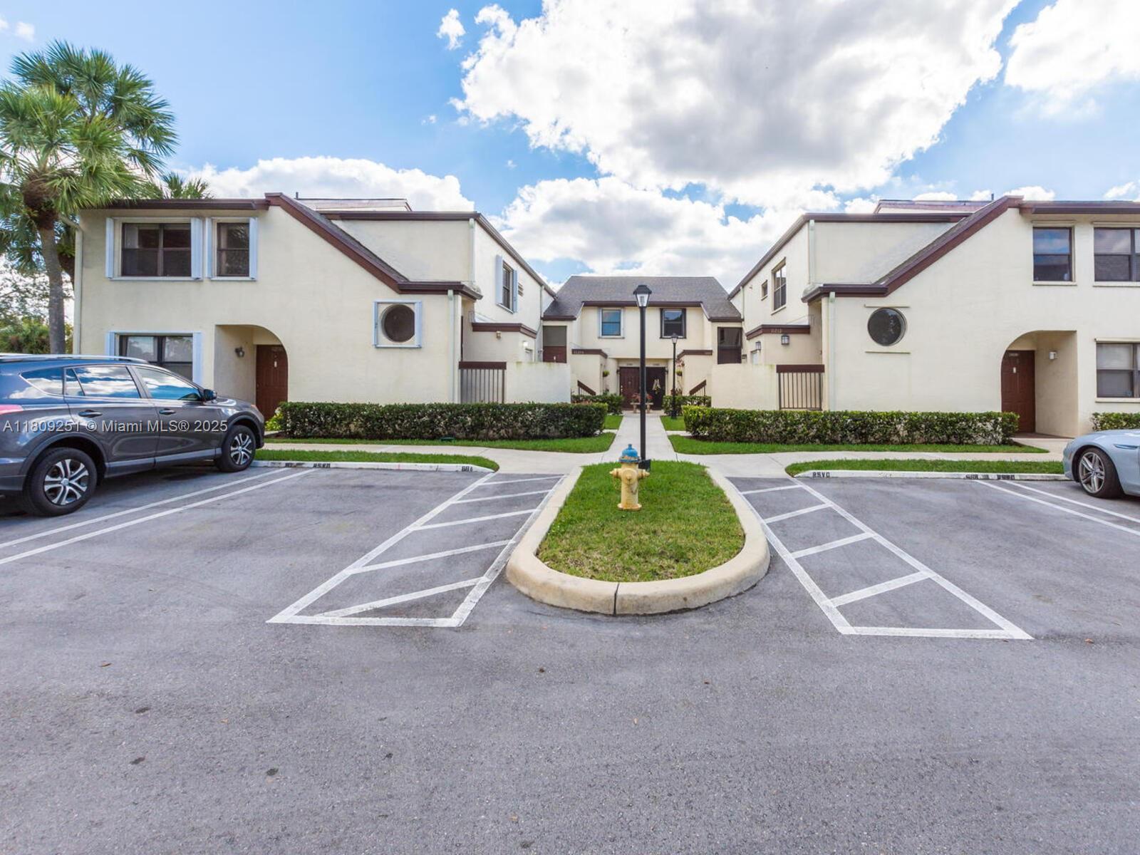11202 Taft St 11202