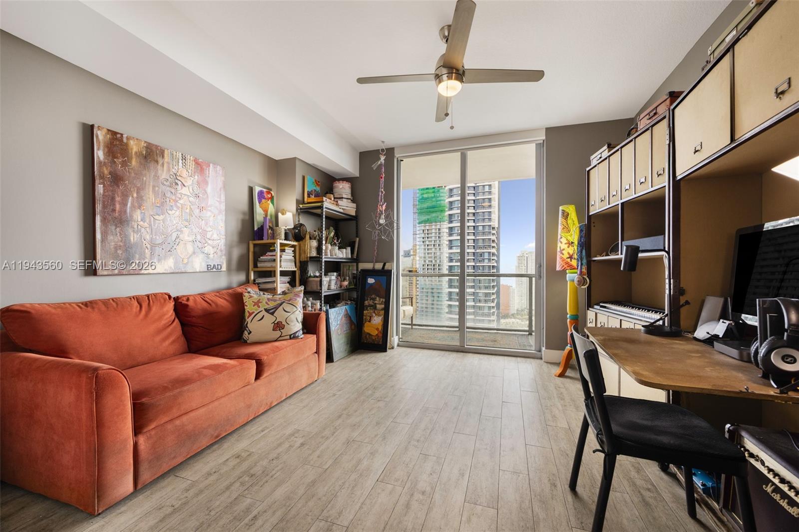 THE AXIS ON BRICKELL COND - Residential