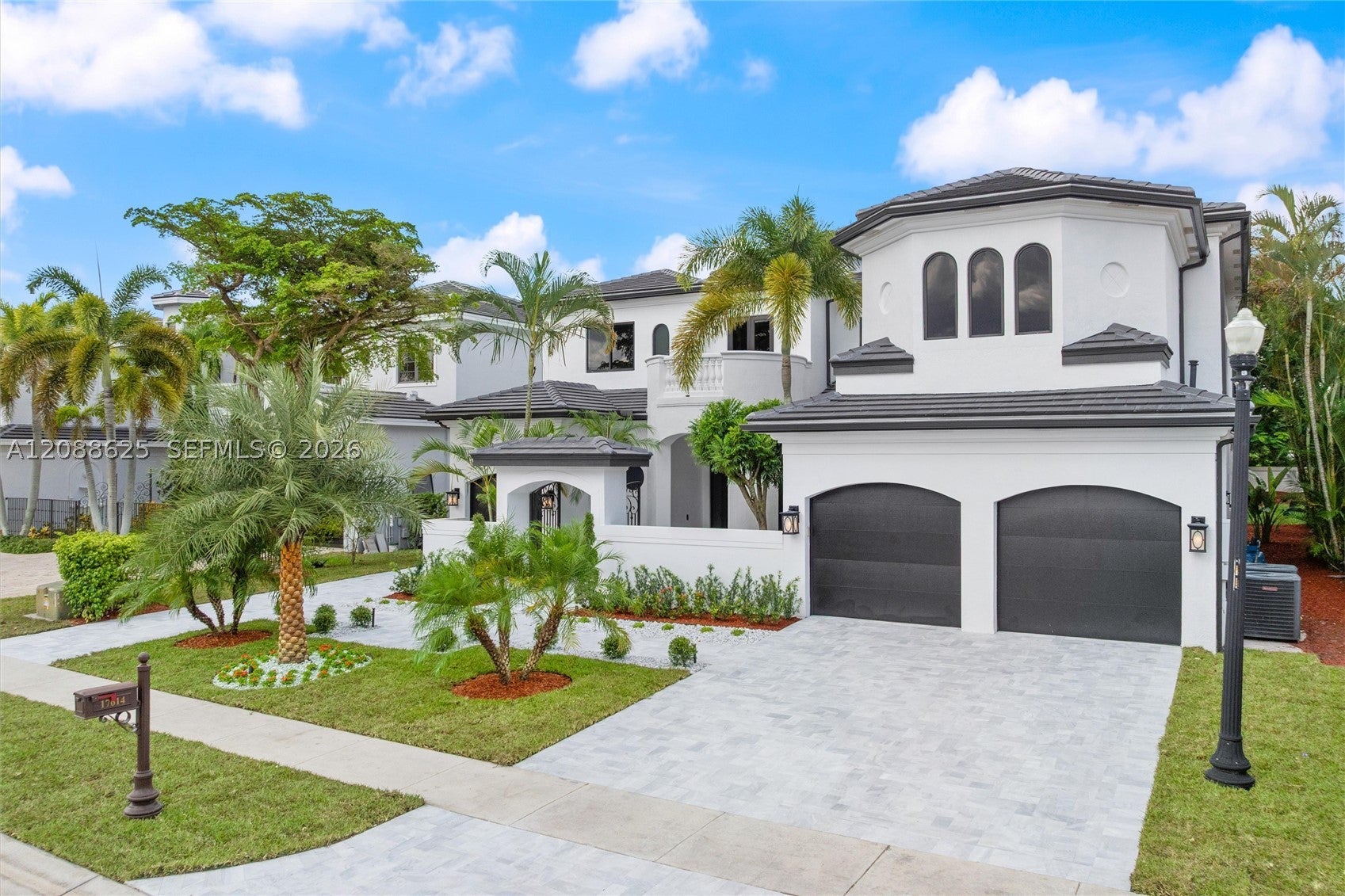 17614 Circle Pond Ct