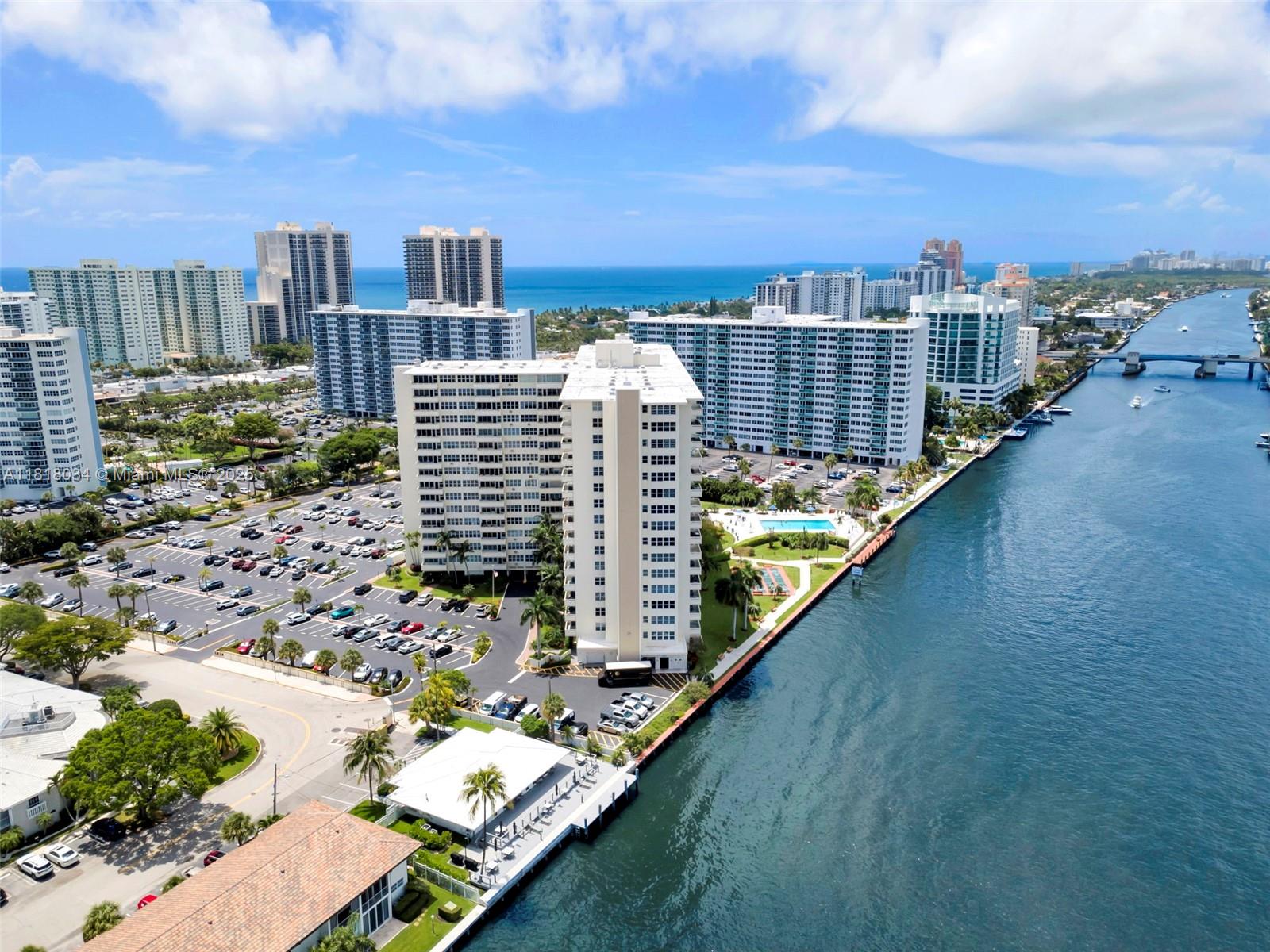 Property for Sale at 3200 Ne 36th St 1221, Fort Lauderdale, Broward County, Florida - Bedrooms: 2 
Bathrooms: 2  - $290,000