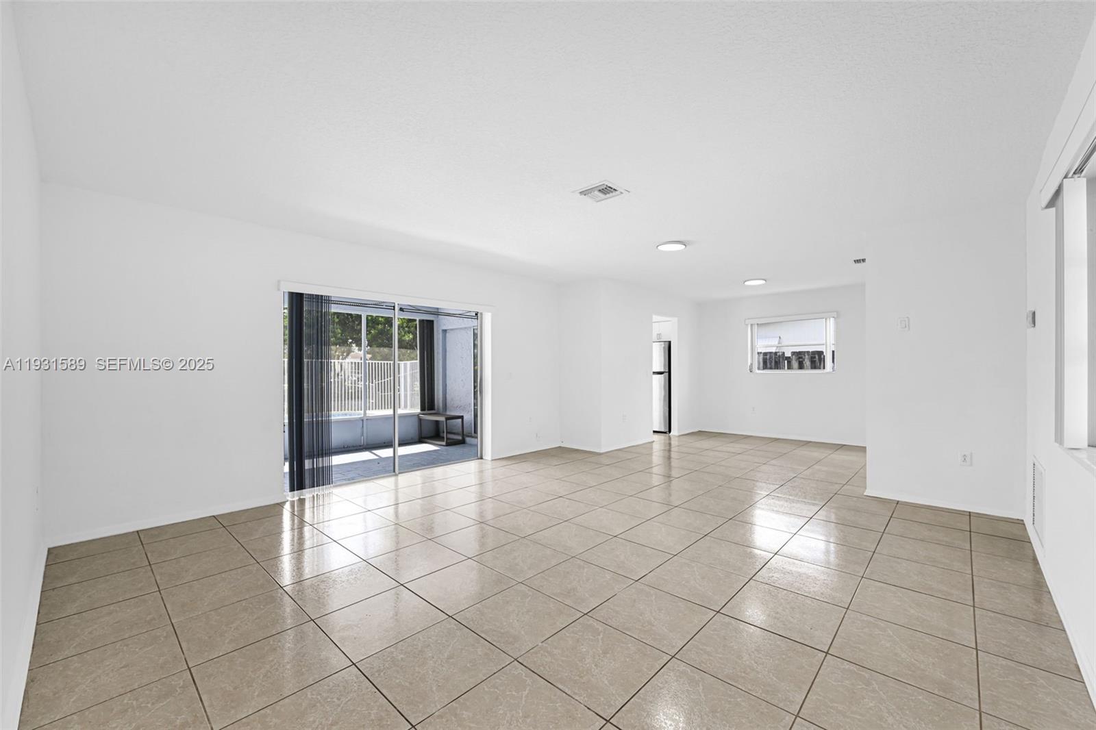 SUNRISE GOLF VILLAGE SEC - Residential