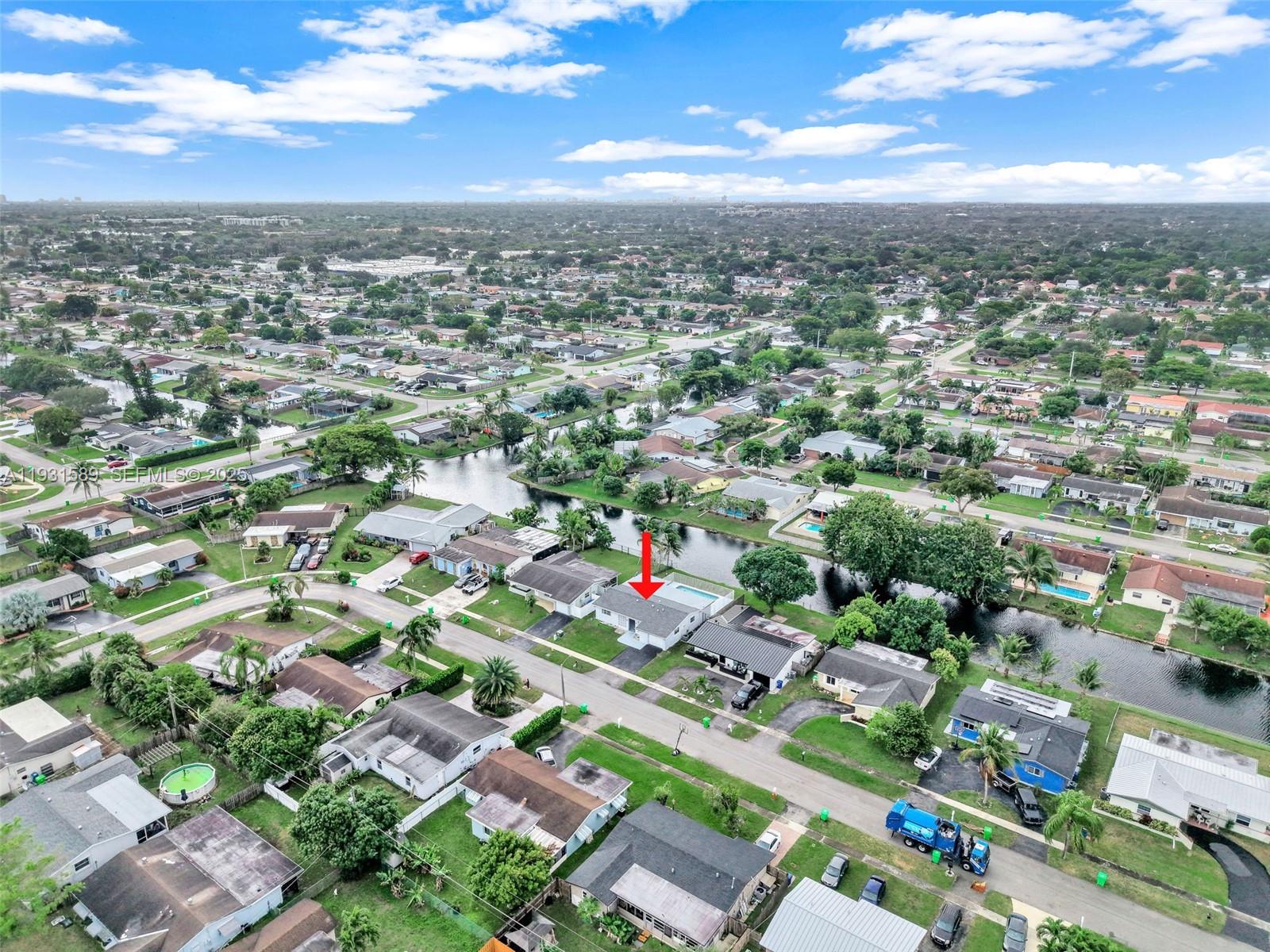 SUNRISE GOLF VILLAGE SEC - Residential