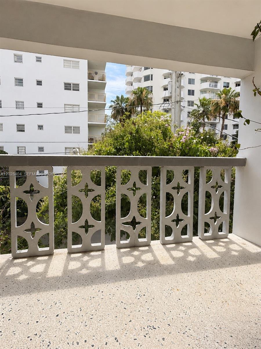 LINCOLN PLAZA CONDO - Residential