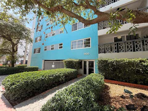 Photo of 1400 Lincoln Rd #301, Miami Beach, FL 33139 (MLS # A12028404)