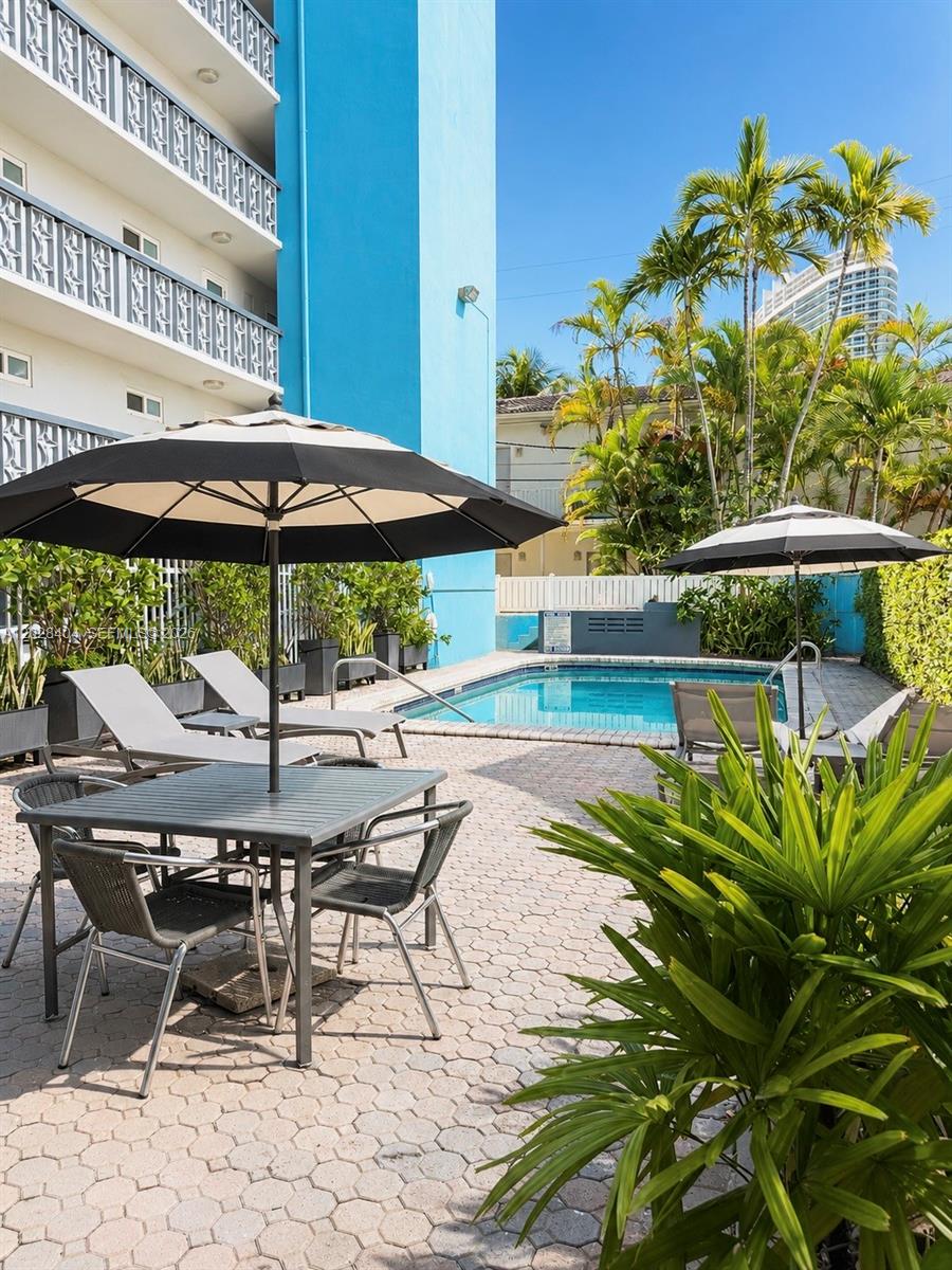 LINCOLN PLAZA CONDO - Residential