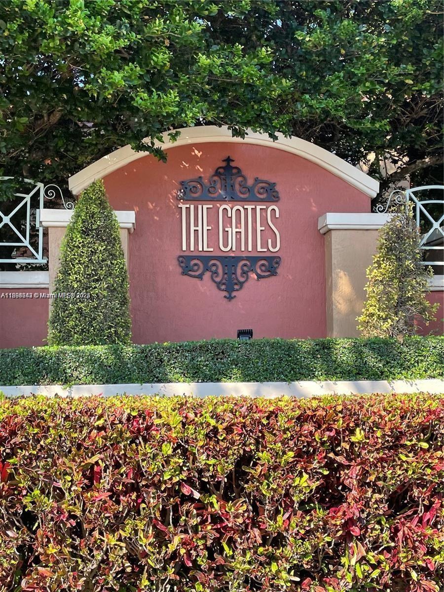 Property for Sale at 11479 Nw 60th Ter 372, Doral, Miami-Dade County, Florida - Bedrooms: 2 
Bathrooms: 3  - $399,000