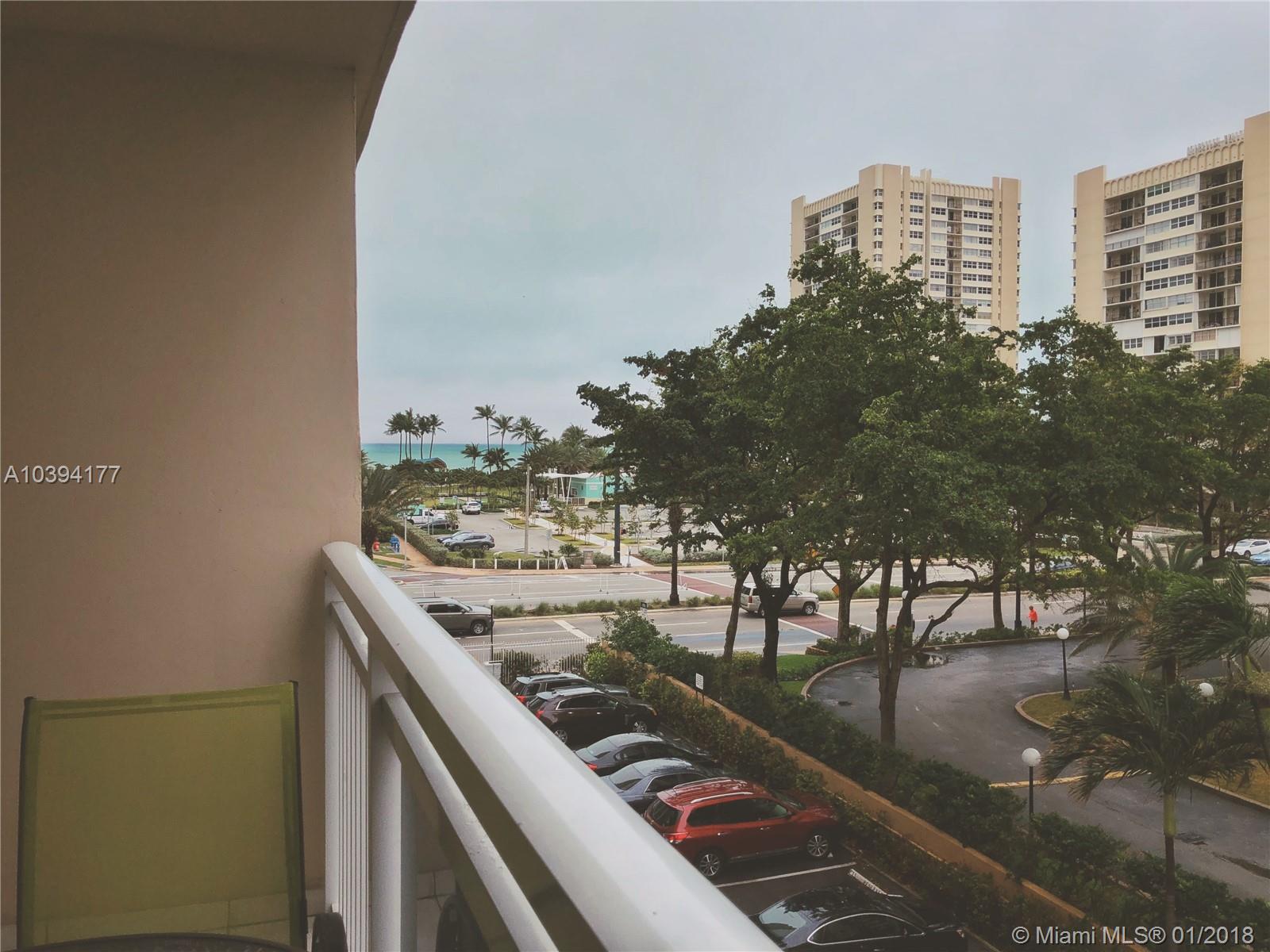 ¤PLAZA TOWERS SOUTH COND - Residential Lease