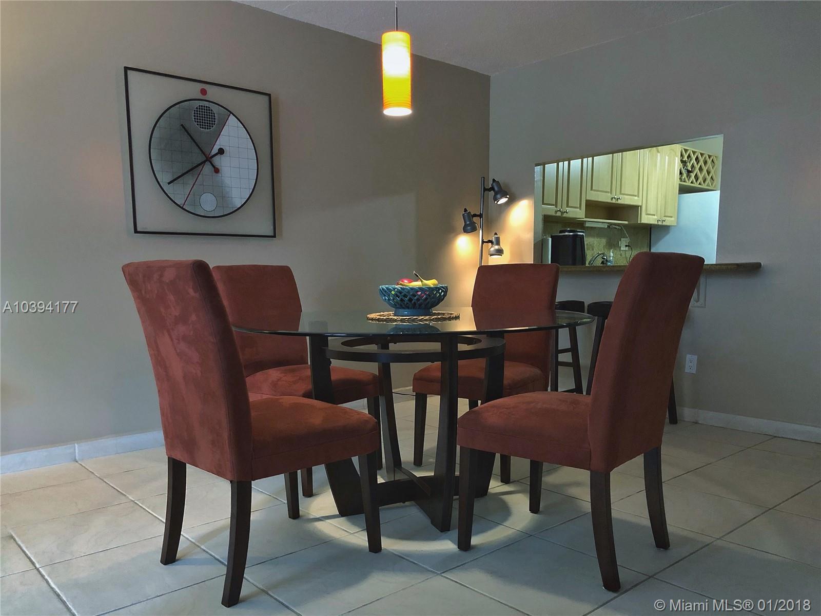 ¤PLAZA TOWERS SOUTH COND - Residential Lease