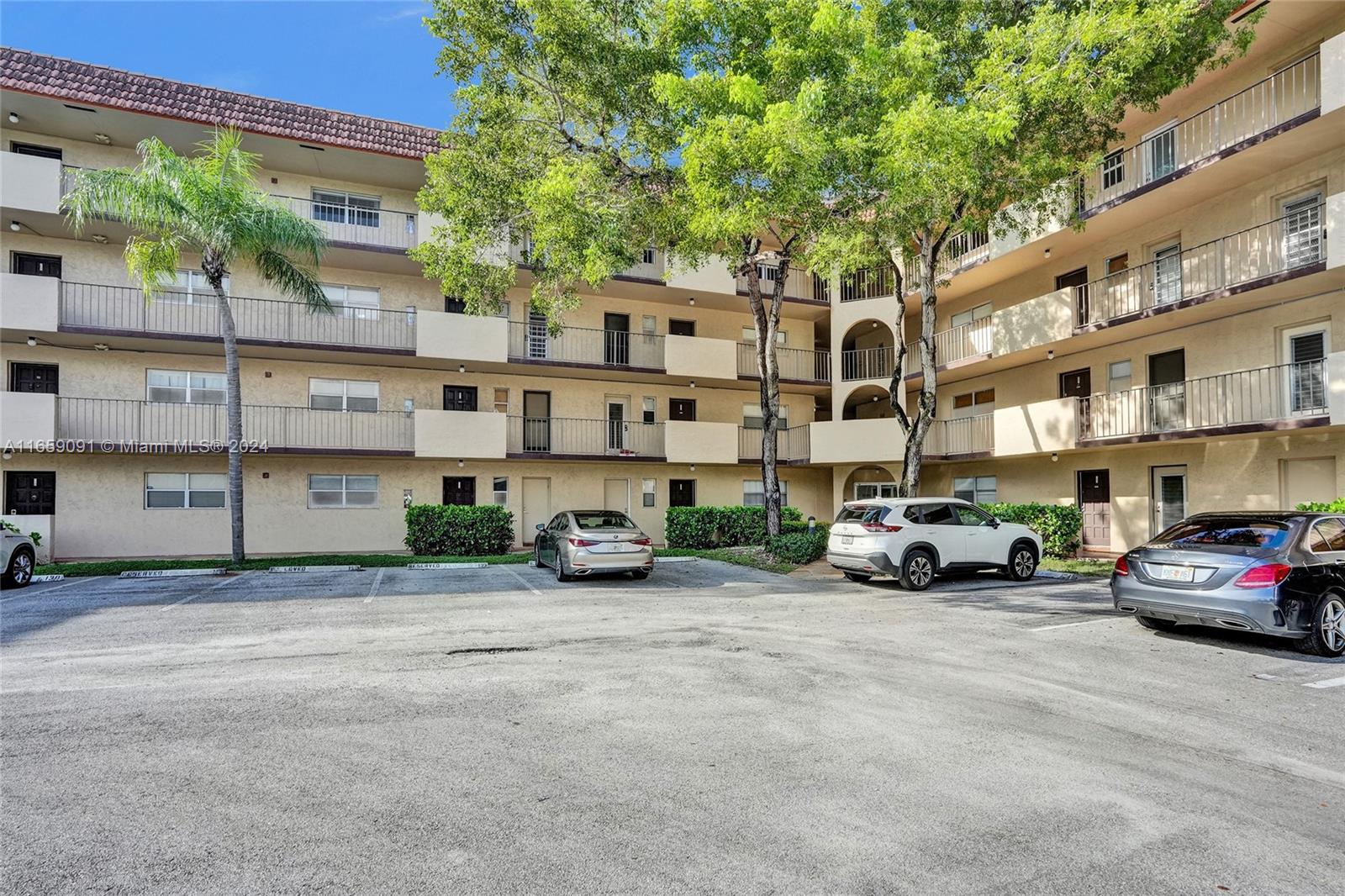 Property for Sale at 6061 N Falls Cir Dr 110, Lauderhill, Miami-Dade County, Florida - Bedrooms: 2 
Bathrooms: 2  - $155,000