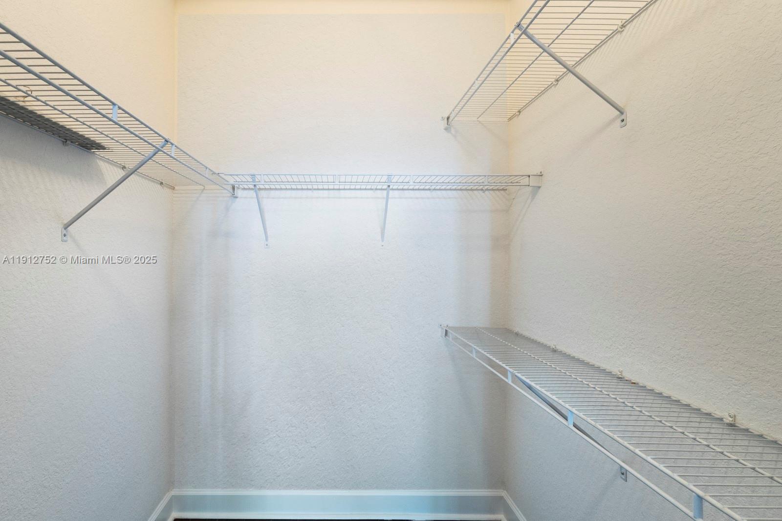 VALENCIA CONDO - Residential Lease