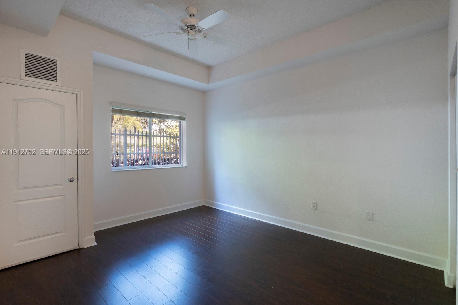 VALENCIA CONDO - Residential Lease
