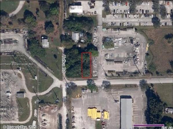 Prime lot located in the heart of Fort Pierce. Currently zoned for future commercial use, with the potential for rezoning to Commercial General, offering an excellent opportunity for your business. Buyers are encouraged to conduct their due diligence.