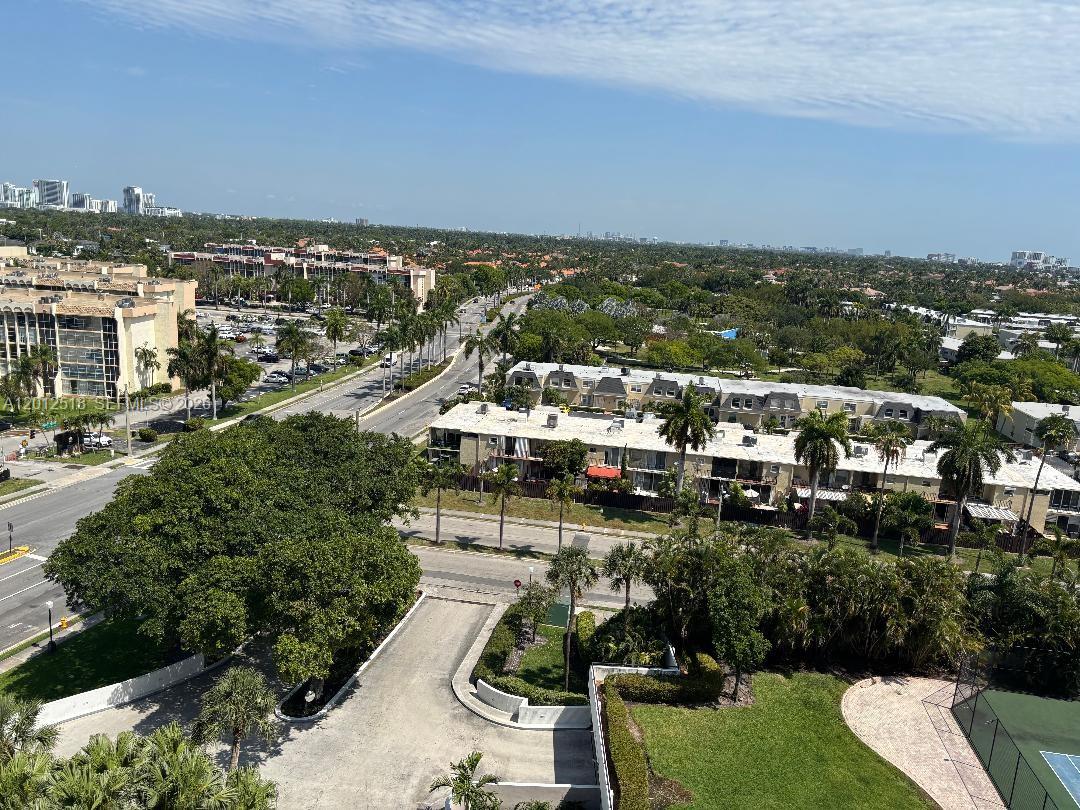 OLYMPUS CONDO PHASE - Residential