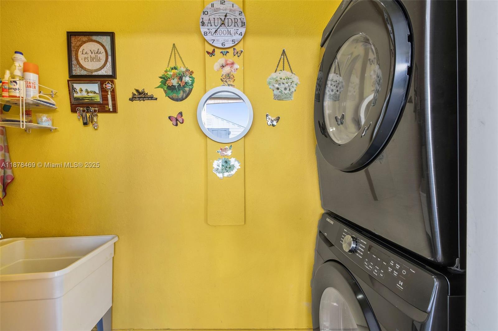 RICHMOND HEIGHTS - Residential