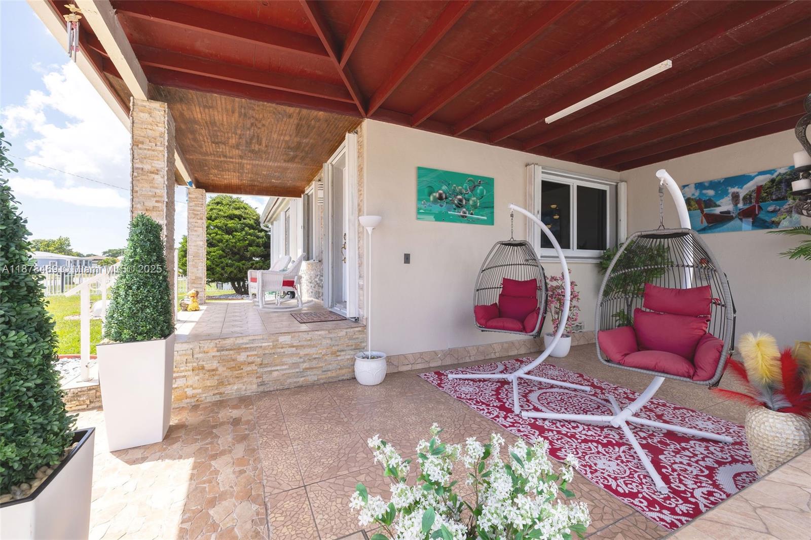 RICHMOND HEIGHTS - Residential