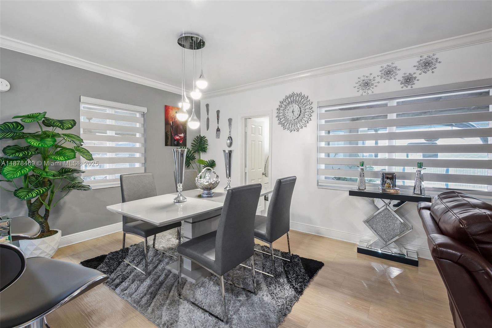 RICHMOND HEIGHTS - Residential