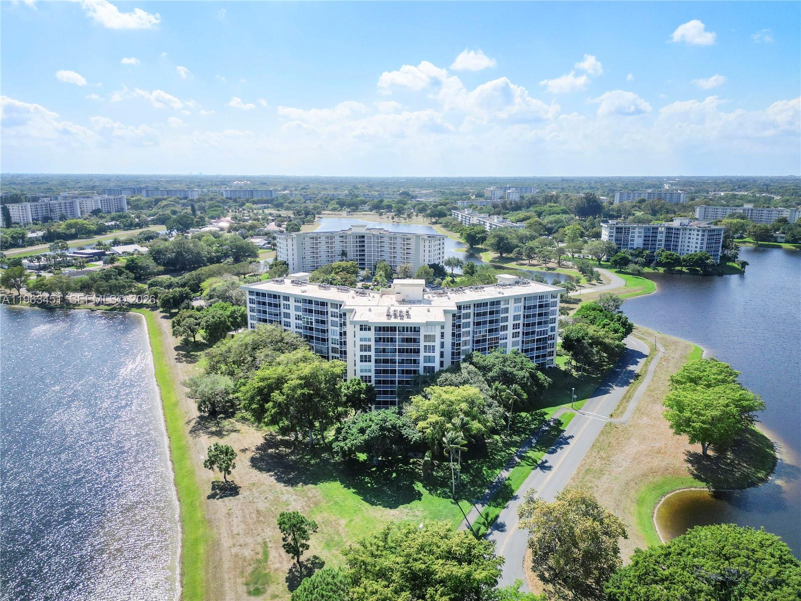 NO 39 PALM-AIRE COUNTRY C - Residential