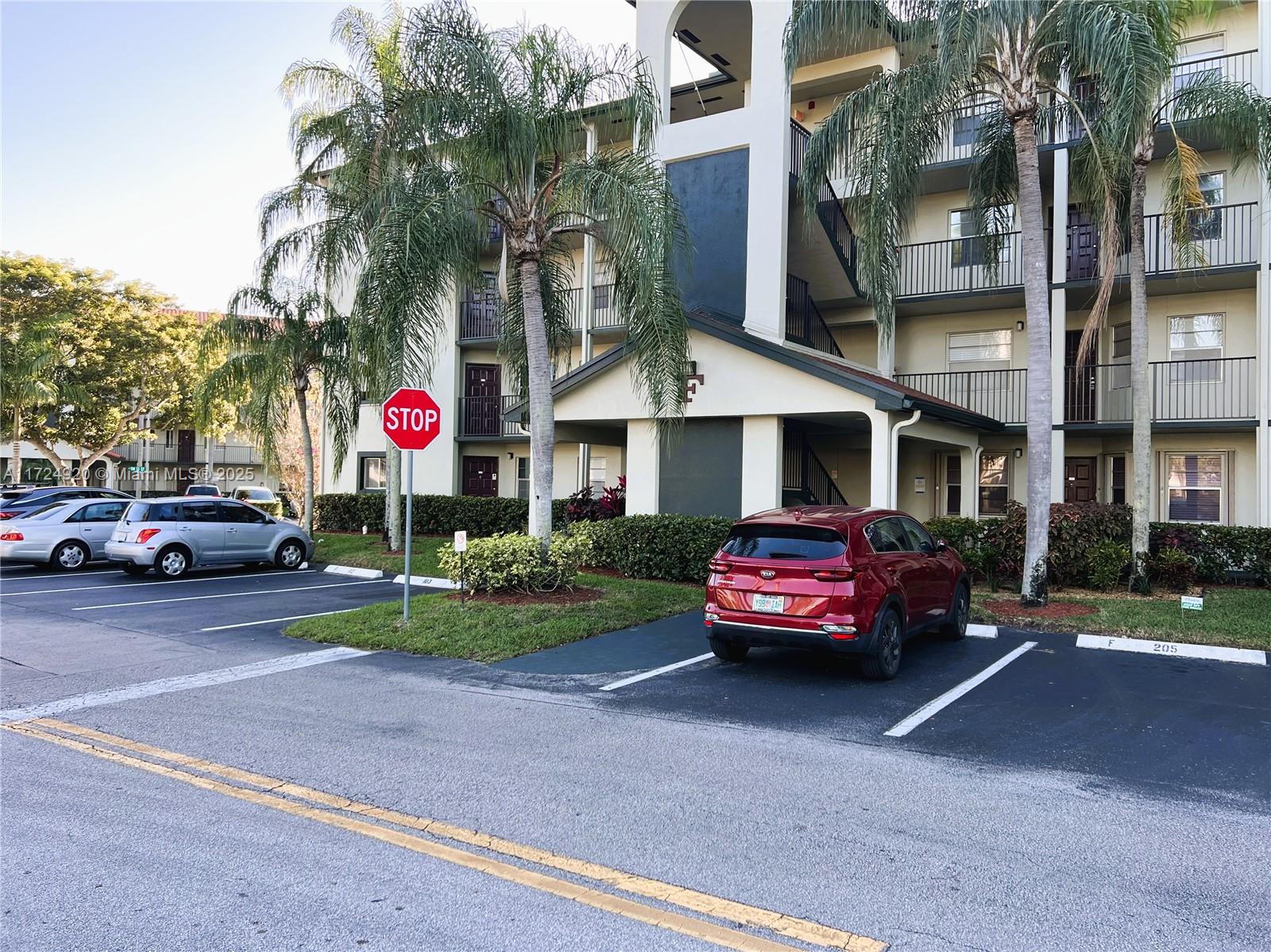 HAWTHORNE AT CENTURY VILL - Residential