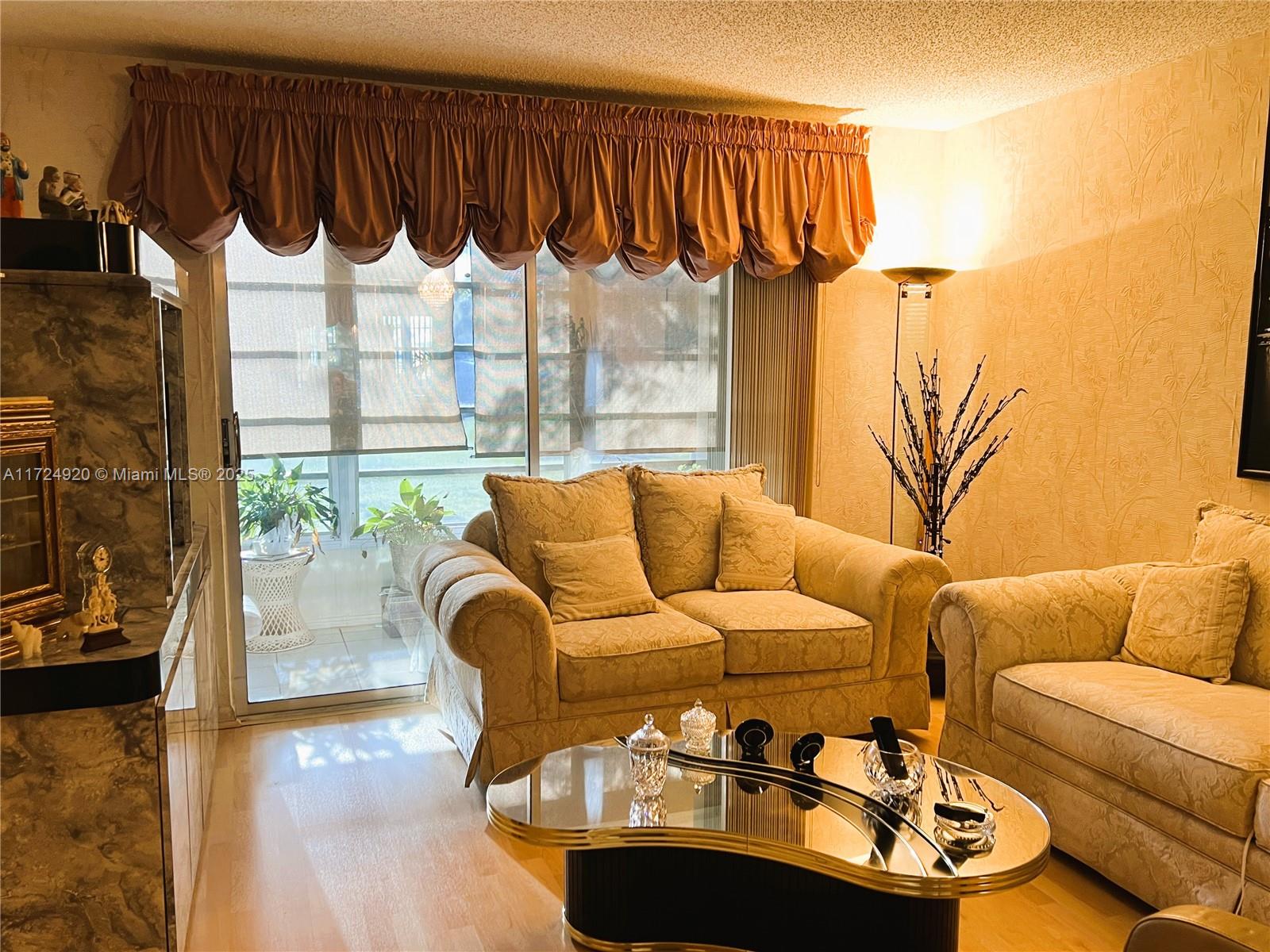 HAWTHORNE AT CENTURY VILL - Residential