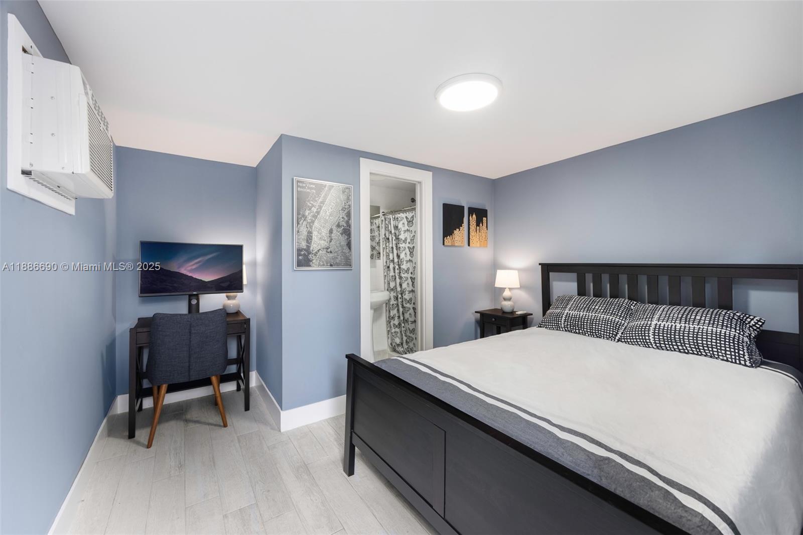 ROCK REEF - Residential