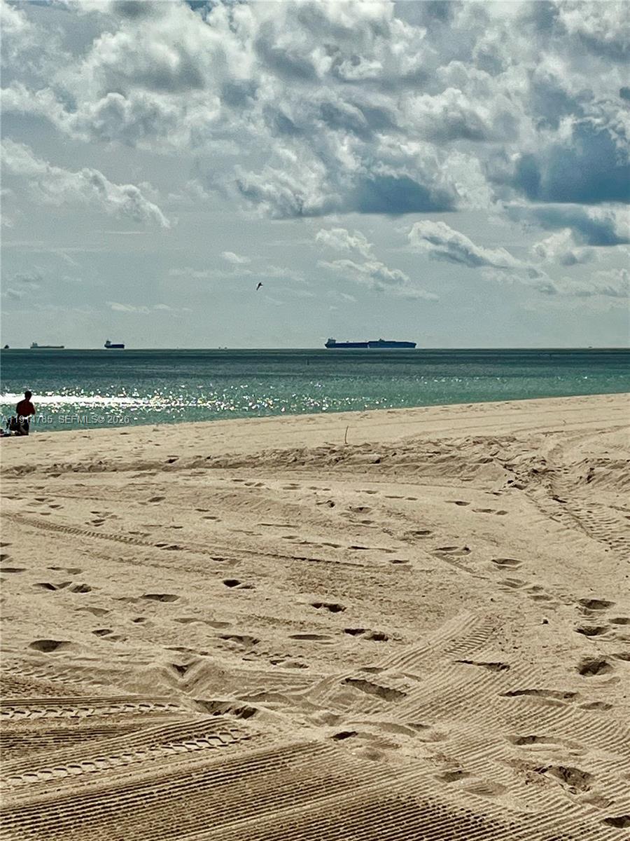 MAYBURY MANSIONS CONDO - Residential