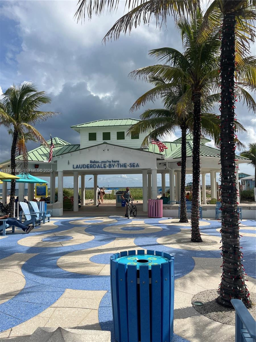 MAYBURY MANSIONS CONDO - Residential