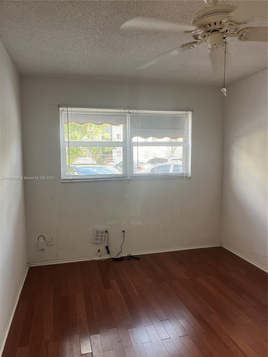 MAYBURY MANSIONS CONDO - Residential